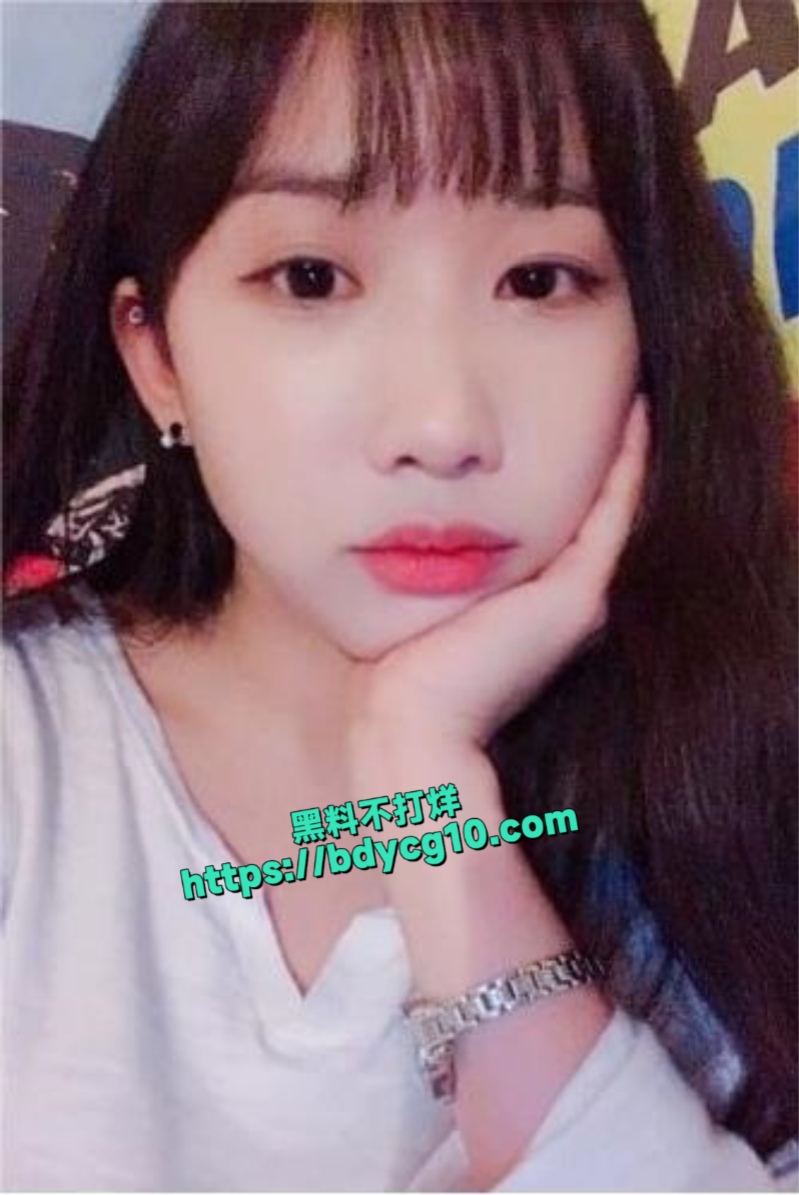 韩国淫妻良家女友第一视角8