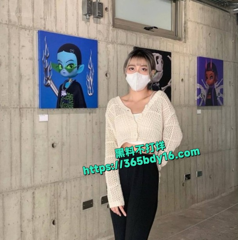 超骚的高二刘海妹子黄颖萱4