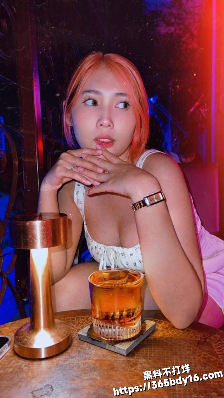巨乳美发师3
