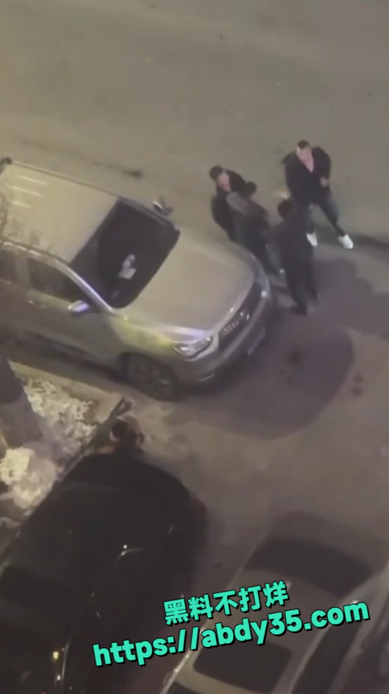 男子跟人发生矛盾 5