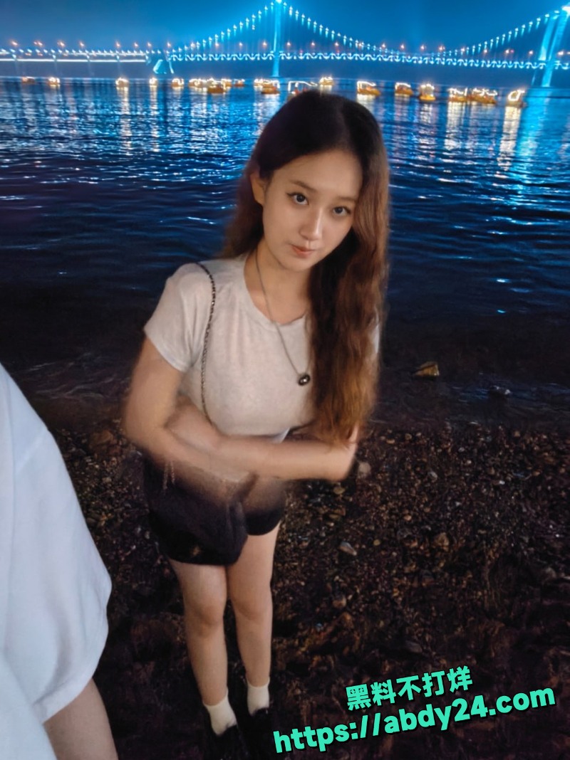 青岛胡惠馨偷情视频7