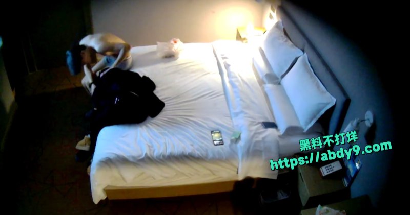 醉酒女孩不省人事被捡尸4