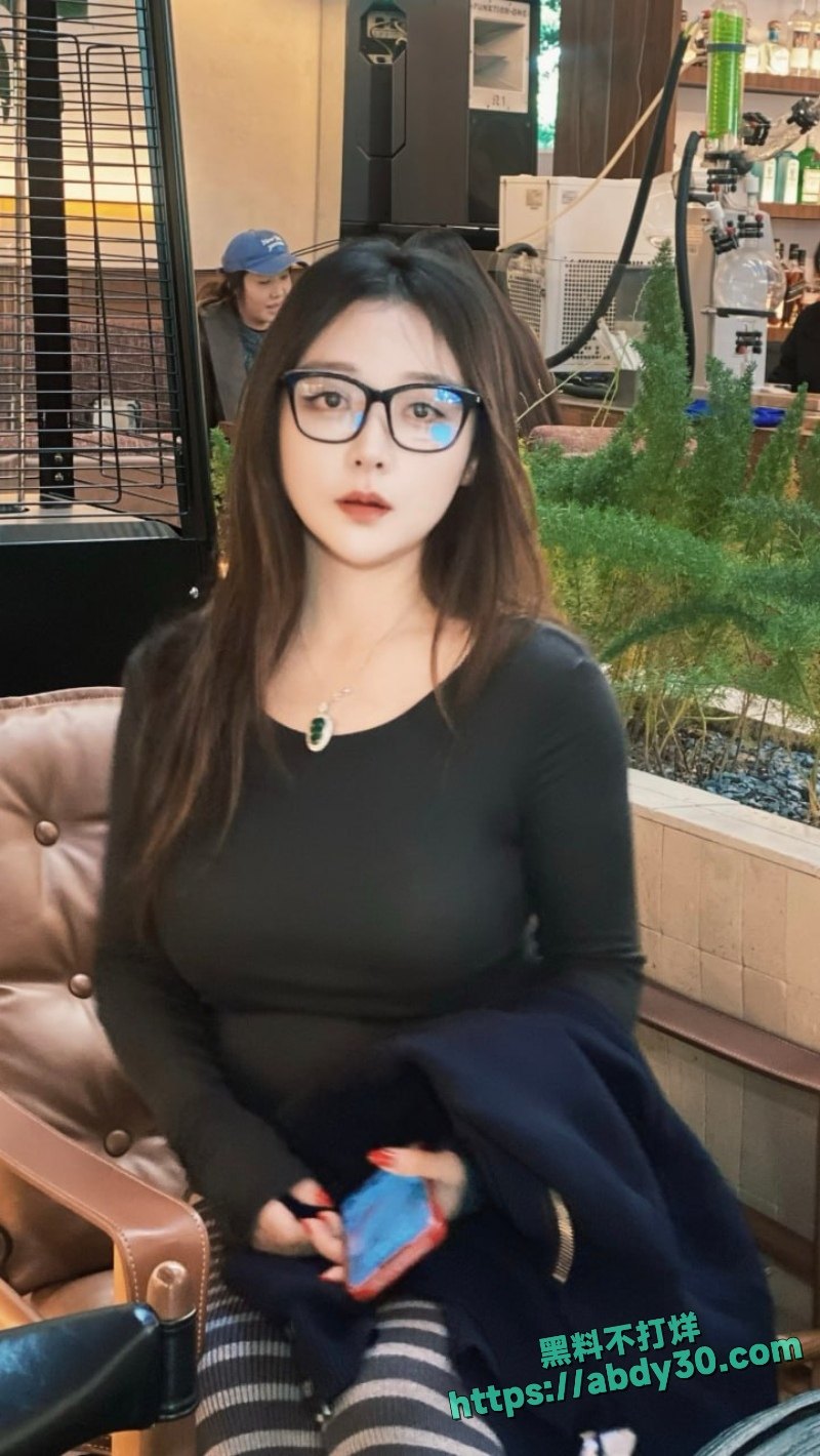 浏阳蓝思科技南园供应商马文强 骗炮王曝光  隐瞒已婚有娃 PUA女友同居 还出轨不同大胸妹