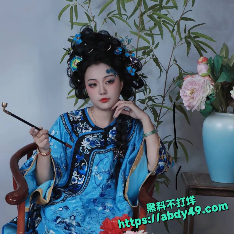 古装大奶少妇 王静 1