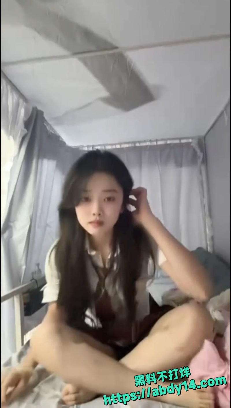 晨晨狂爆群内不雅聊天记录11