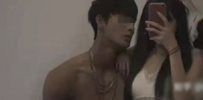 抖音牛牛酱实锤流出 顶流身材 一个会自己举手机的妹子