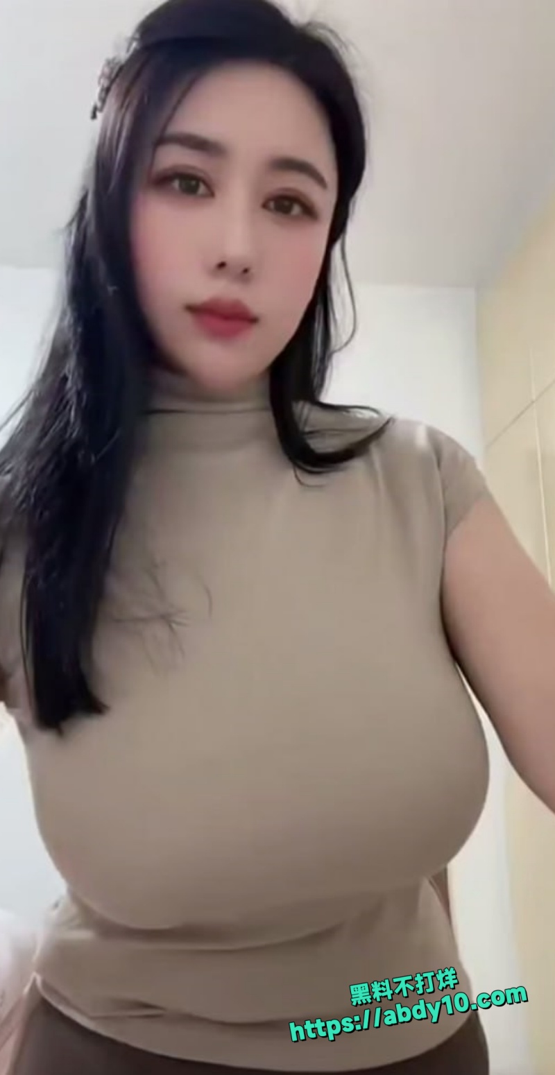 快手少妇佳美美2