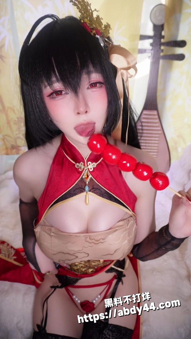 高颜值旗袍女神一小央泽7