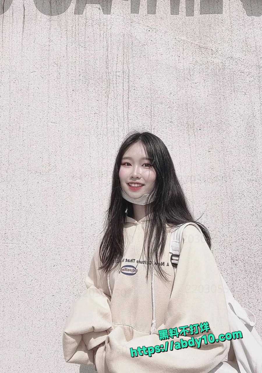 19岁清纯女大学生栗子1