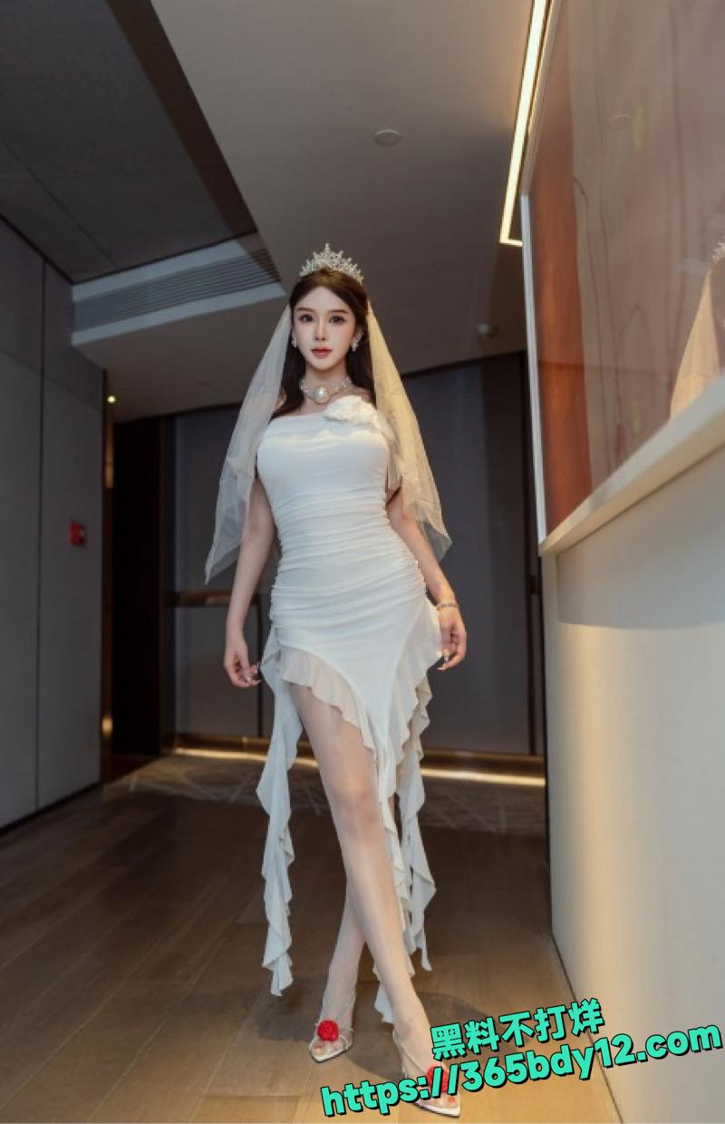 李丽莎秀人网巨乳女神 10.