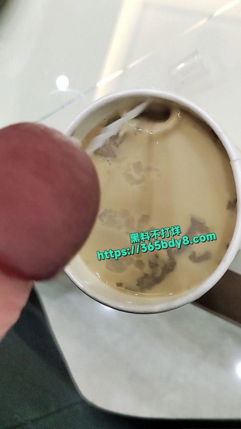 恋物加料看着她们喝下