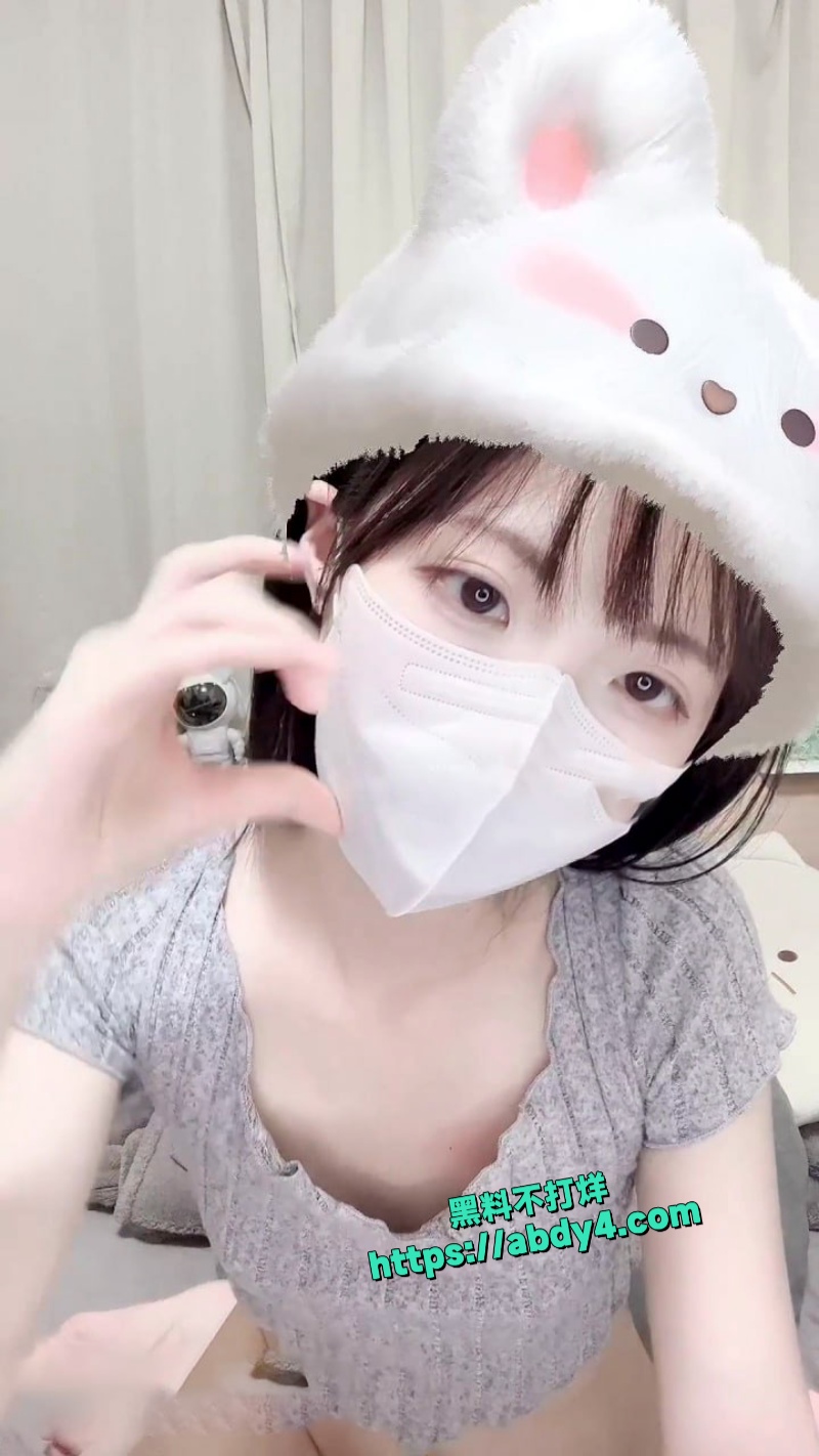 OnlyFans极品福利姬catmint视频流出 1