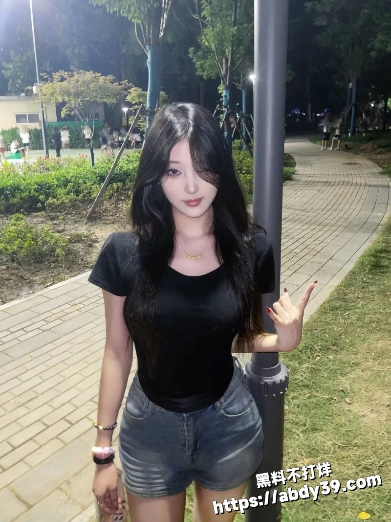 东北反差大学生 张汐玥 跟学长性爱视频泄漏2