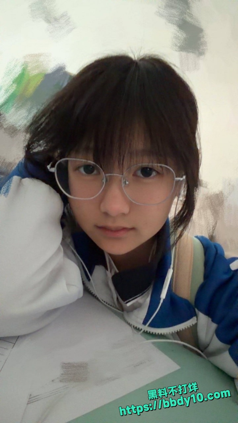 李佳慧 23