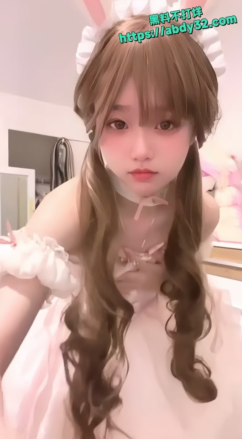 少女麒麟酱自慰视频1