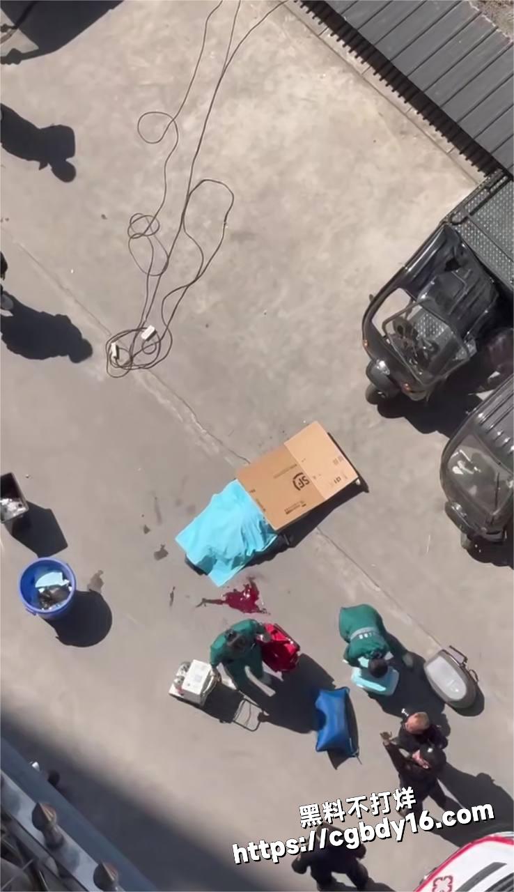 高空坠物砸死快递员3