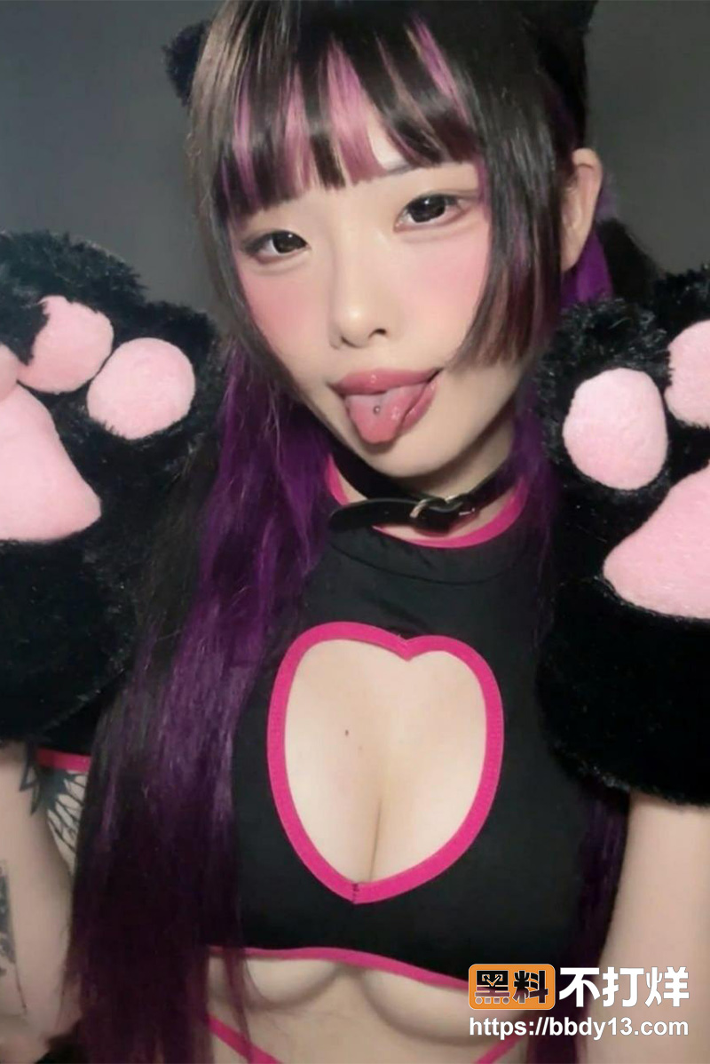 香港网红coserjianaKwok.jpg5