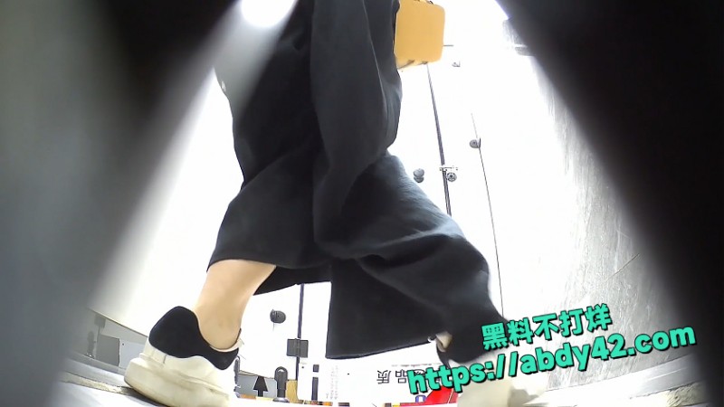 夜总会女厕高清 6