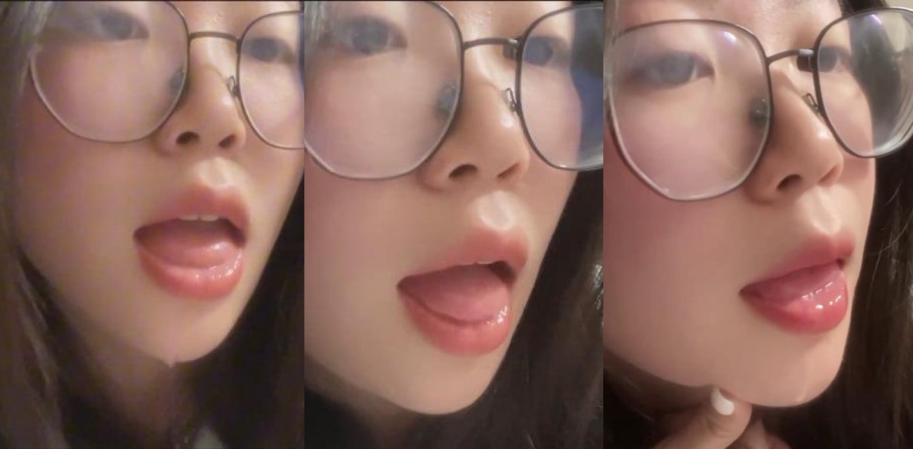昕昕子助眠窝伸舌头弹舌流口水 骚贱婊娇羞舔唇滴水挑逗 简直就是撸管神器放纵诱惑
