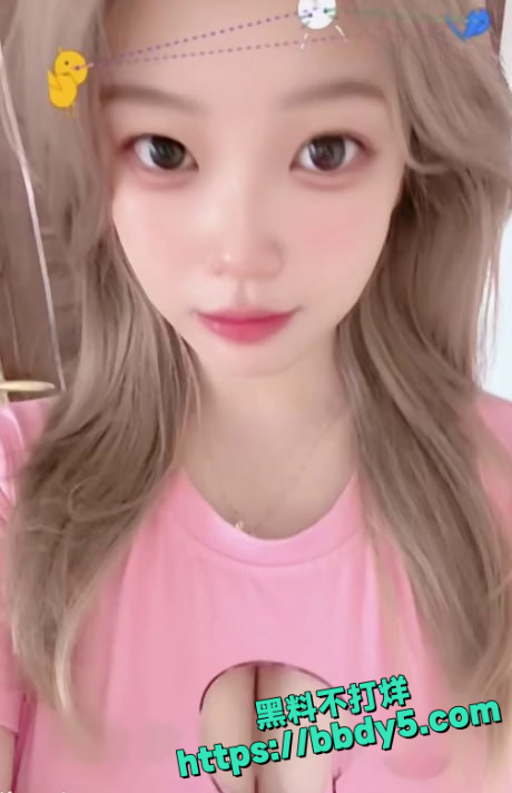 抖音巨乳网红苏菲呀1