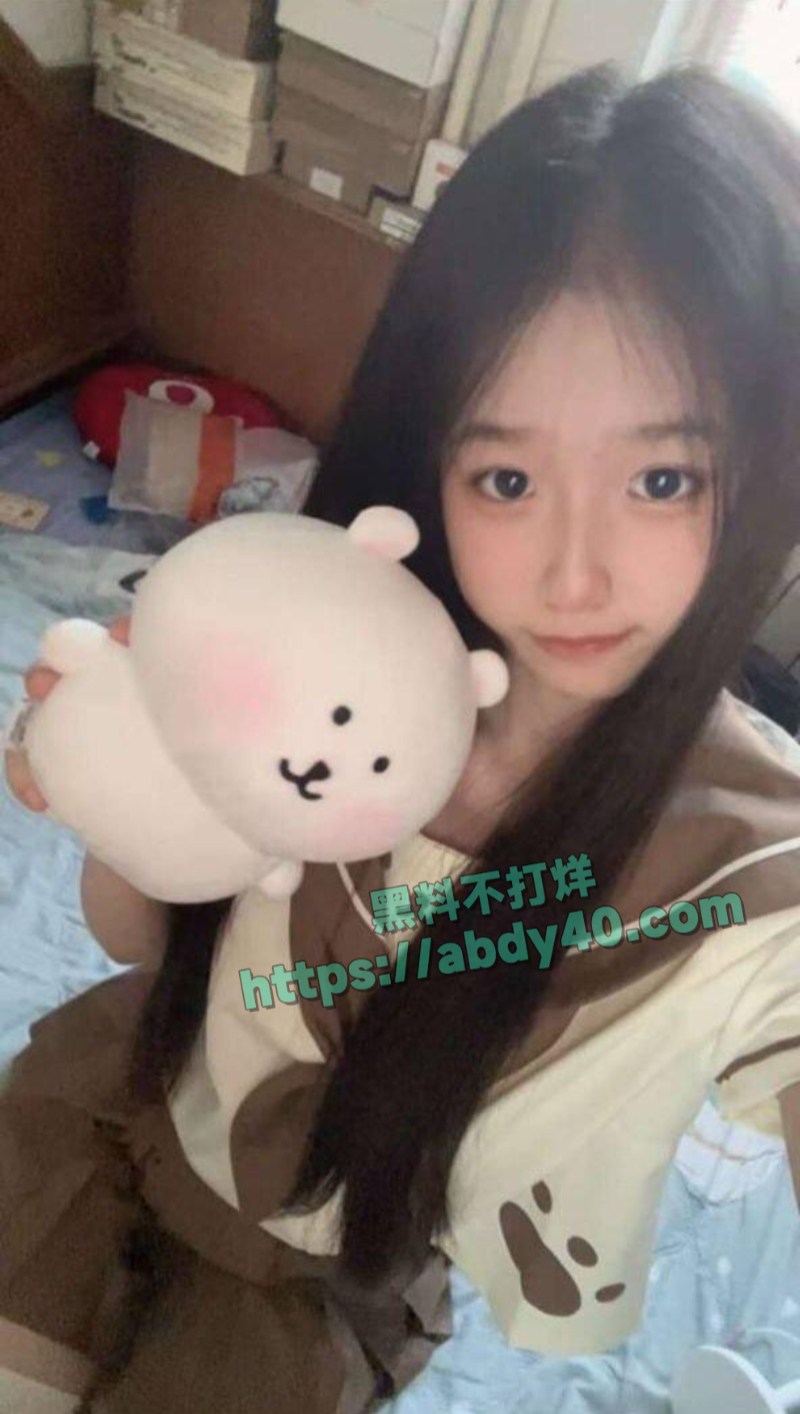 顶级颜值美少女小苓