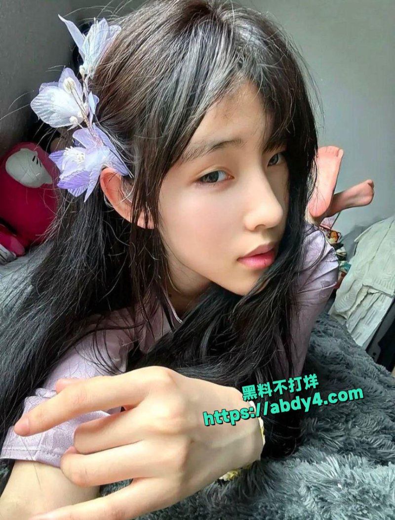 大腿修长美女自拍4