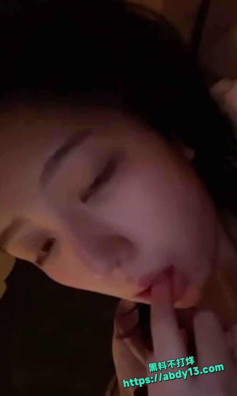 抖音郑想吃糖6