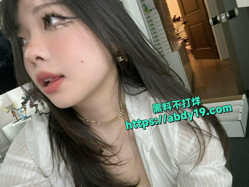 多平台网红Anikauwu8