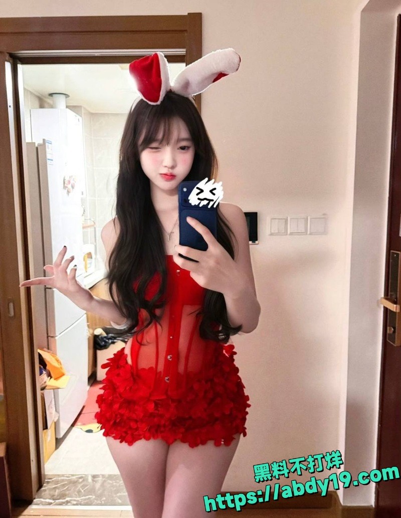 男网红秦衍曝光未婚妻16