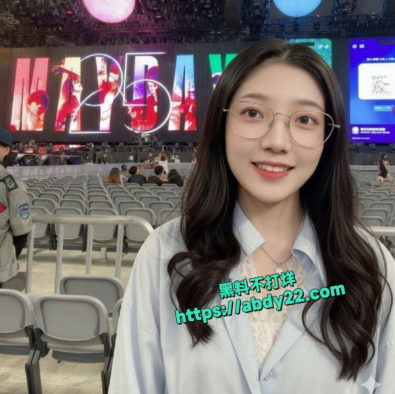 素人美女性爱视频流出 7
