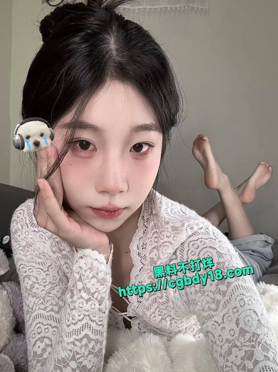 极品高颜值美腿玉足反差少女16