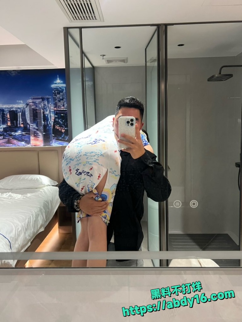 威廉William约炮空姐 16