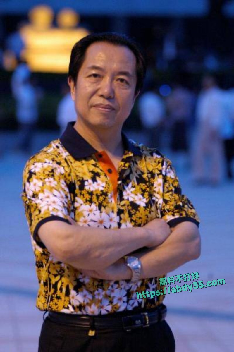 黄子弘凡父亲诈骗学生 3