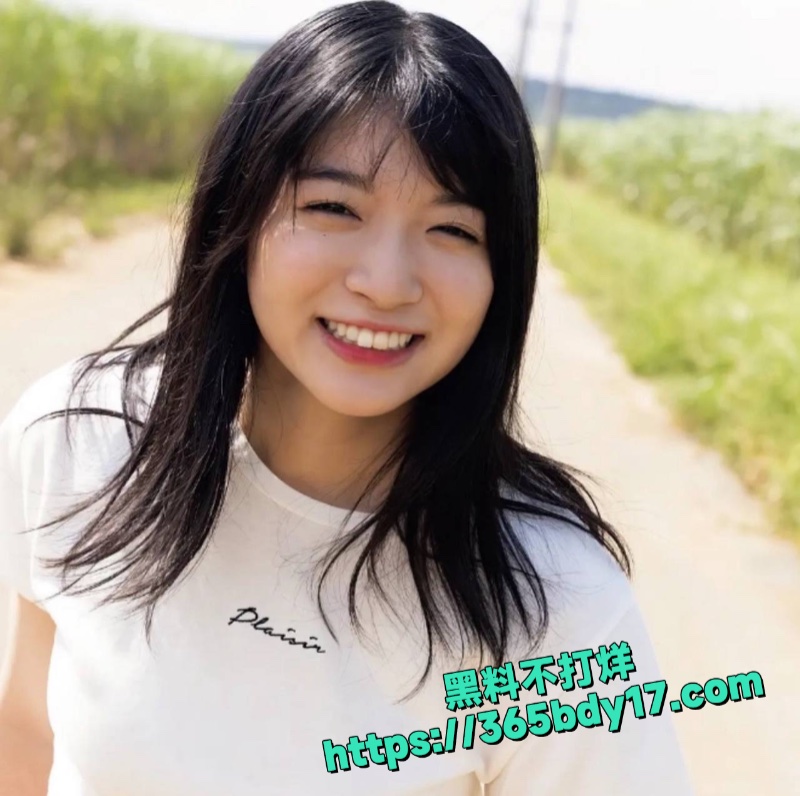 日本声优进藤天音私房照6