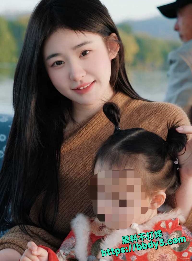 王思聪前女友黄一鸣翻车惨烈8