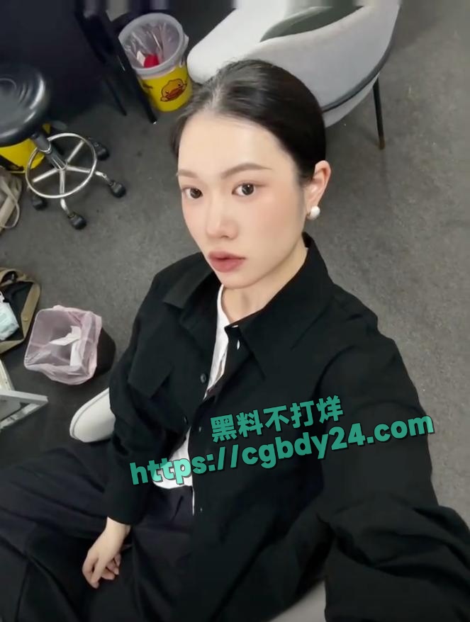 抖音骑行女博主陈从心约炮被曝光20