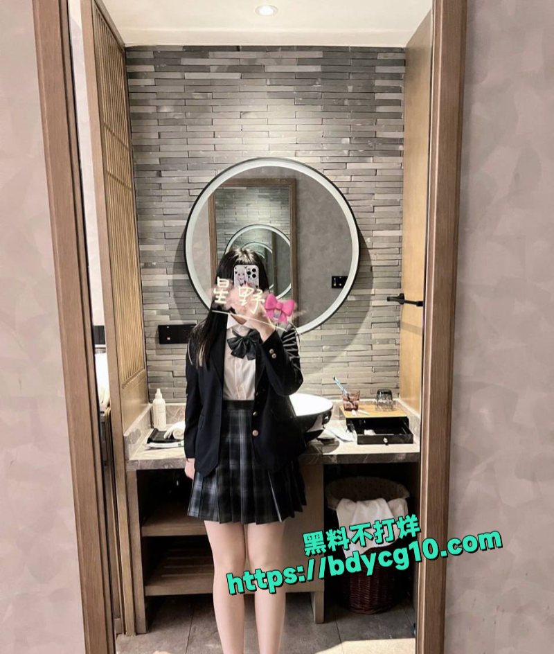 火辣迷人身材反差婊星野被金主爸爸调教爆操不雅视频曝光1