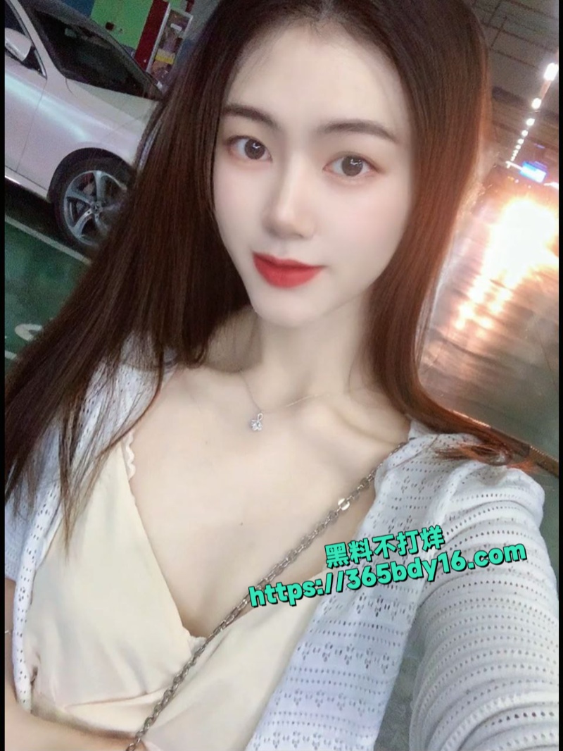 广东湛江新婚小夫妻12