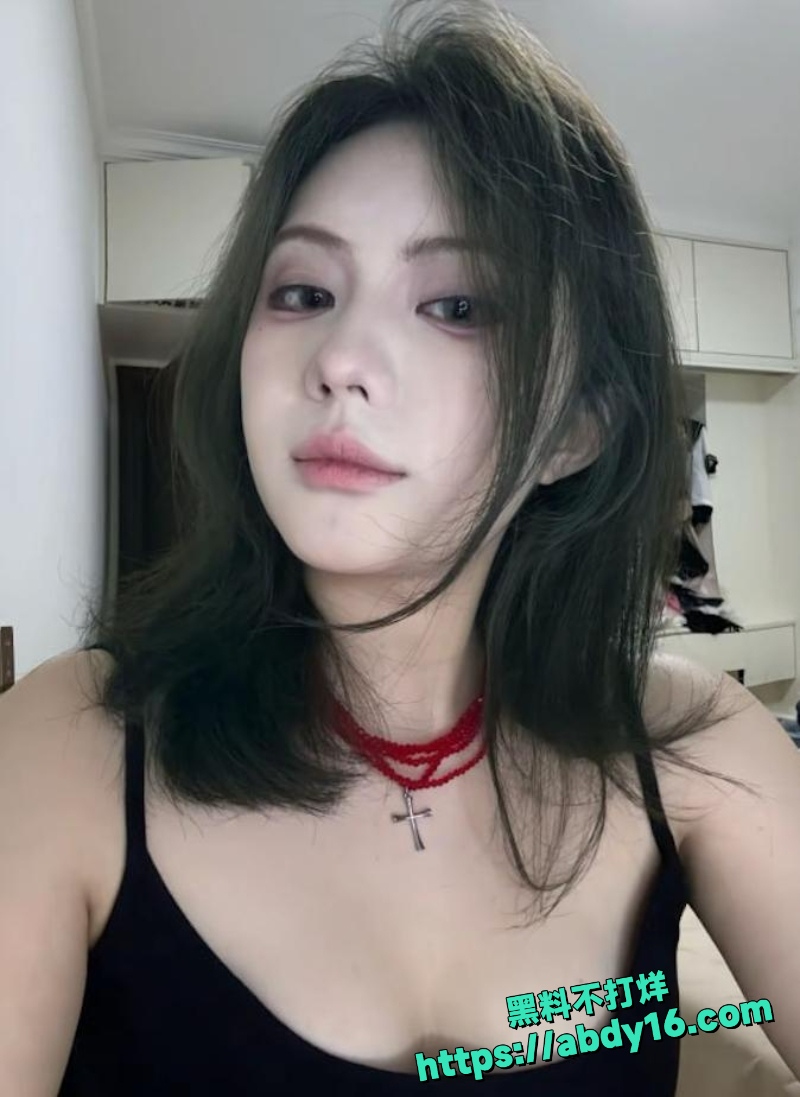 大学生王敏然酒店私拍流出 11
