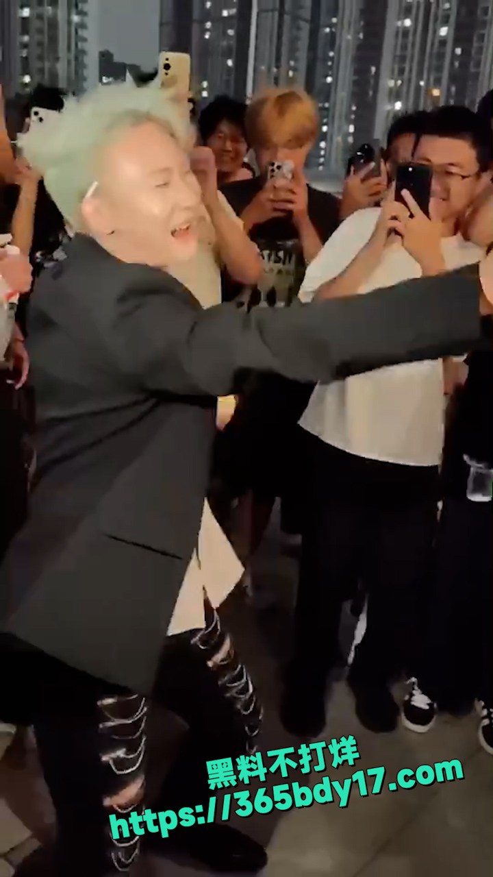 王源模仿者王扁 6