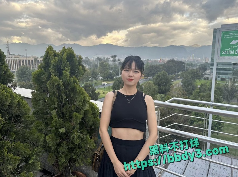 活泼的女孩39