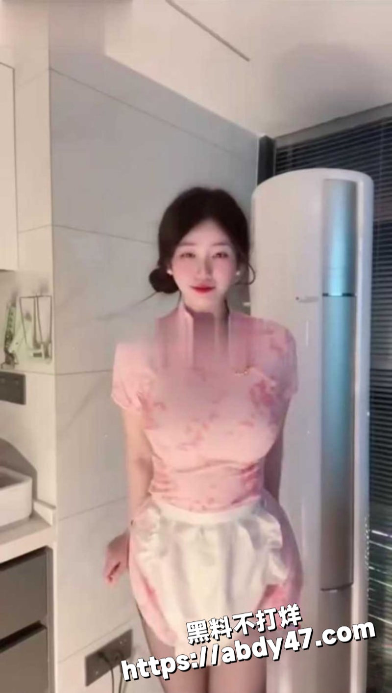 抖音巨乳网红任亦菲2