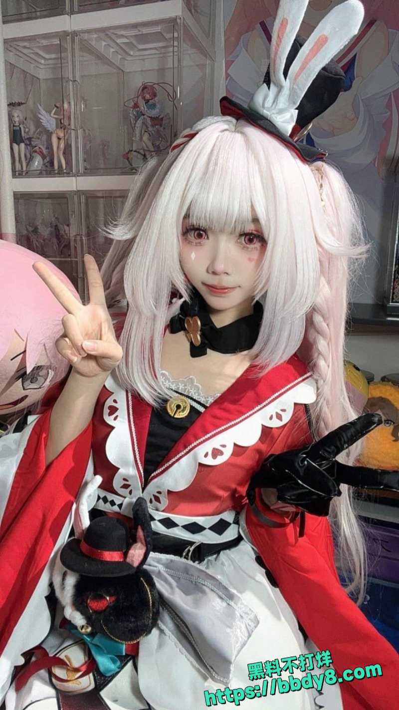 白栎Shirly的火花萝莉2