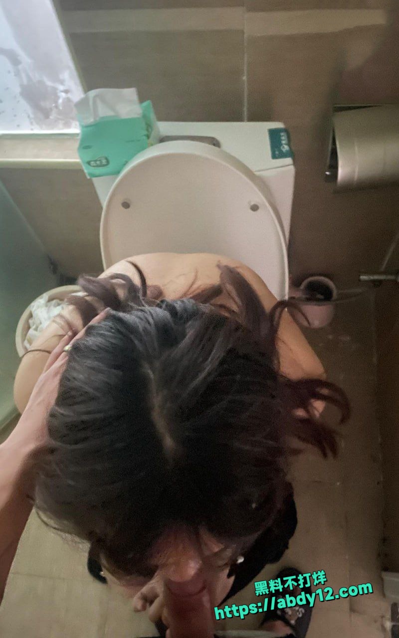 隔壁班母狗5