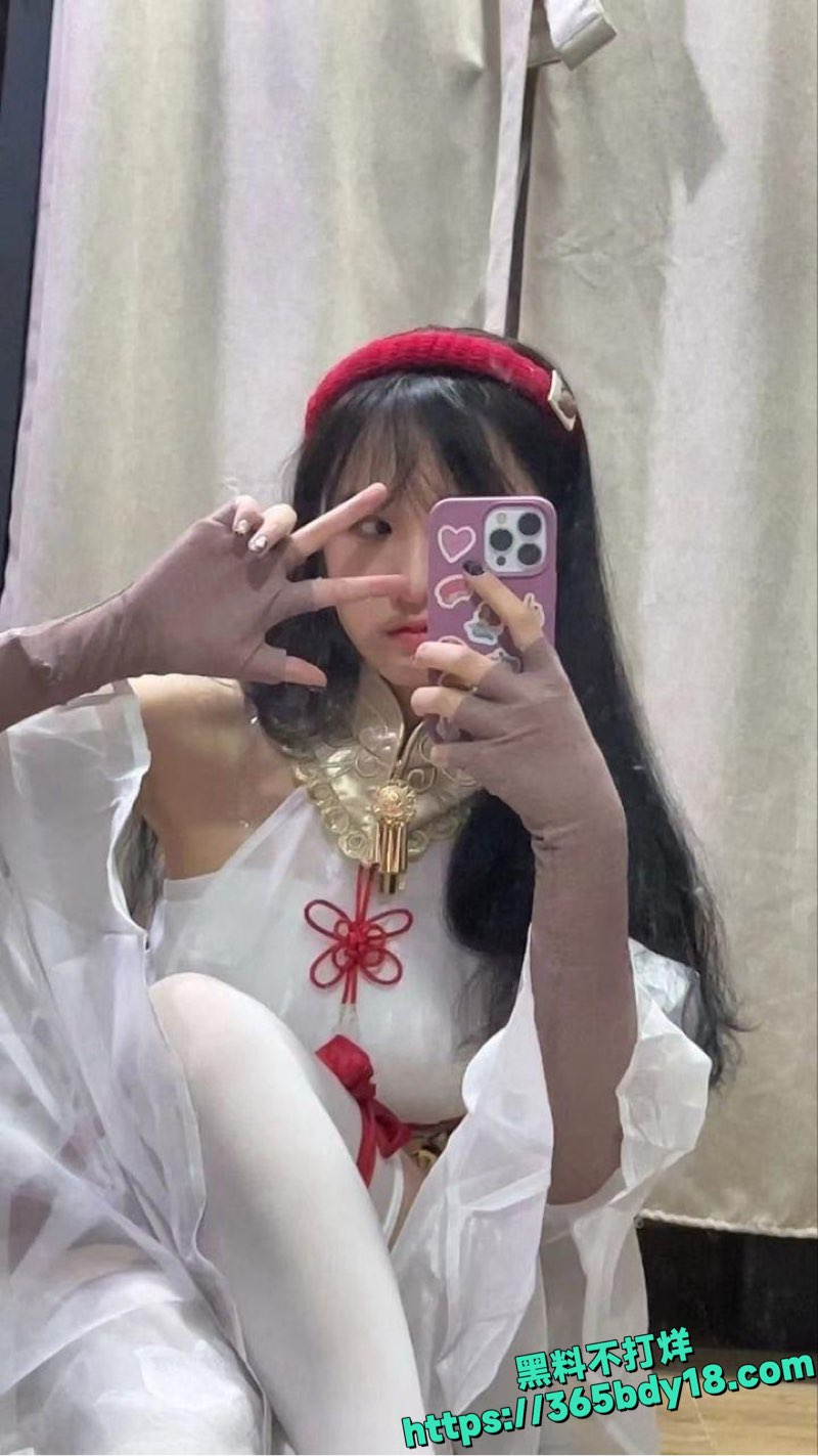 清纯学生妹反差自慰视频8