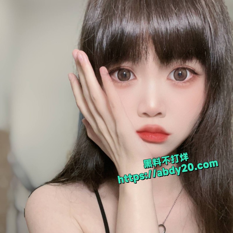 四川高颜值美女何秀兰7