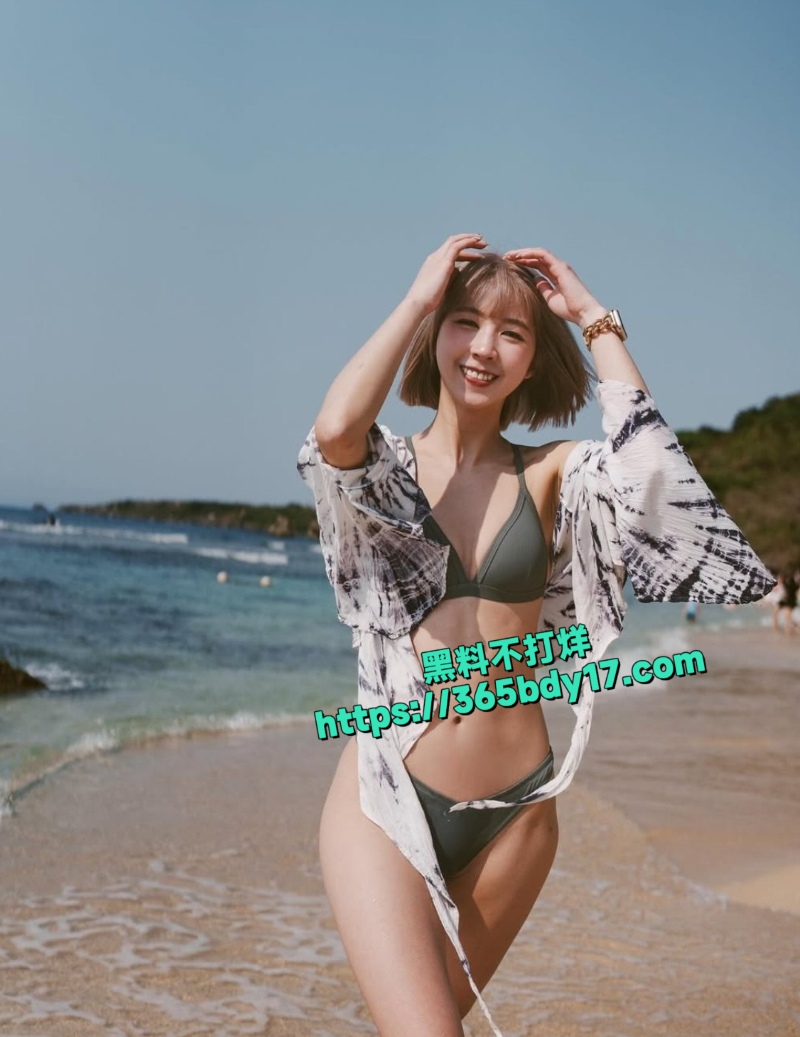 极品高颜值短发户外网美提扶妮6