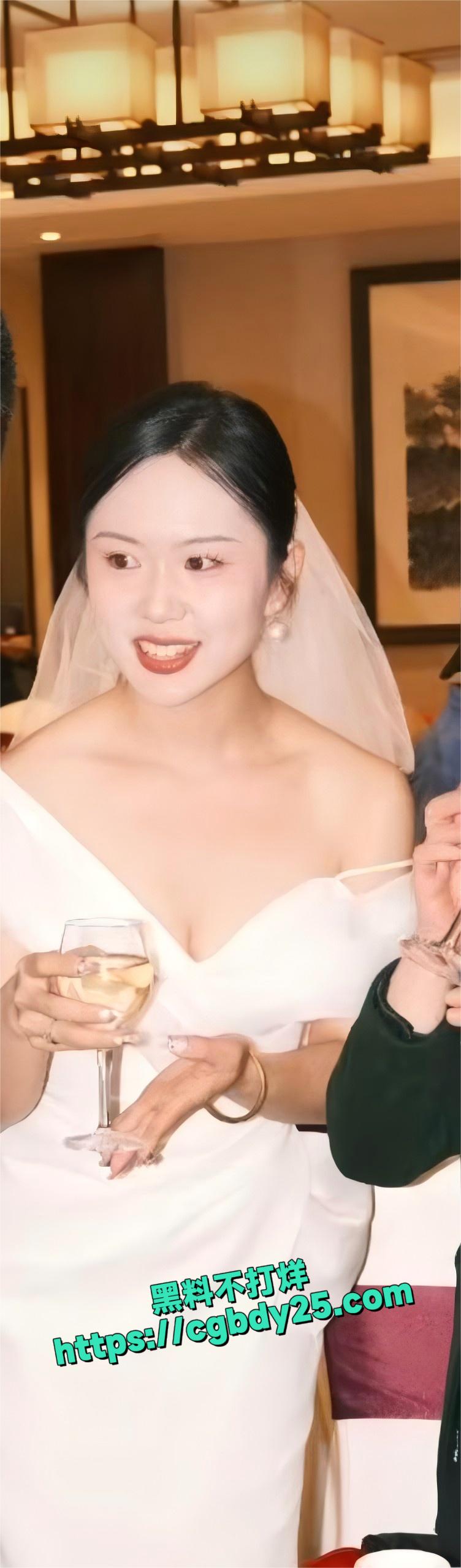 闫冰倩江苏2