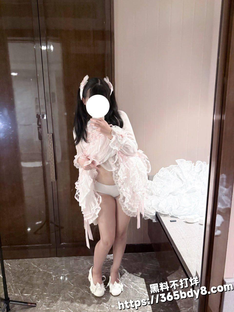 高中生嫩妹私拍8