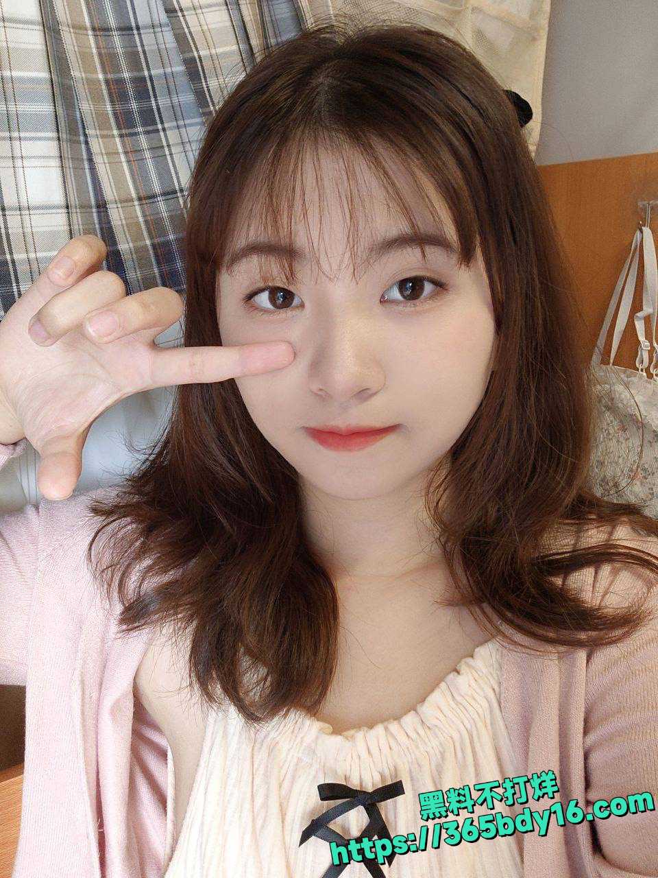 高颜值反差女友性爱视频泄露